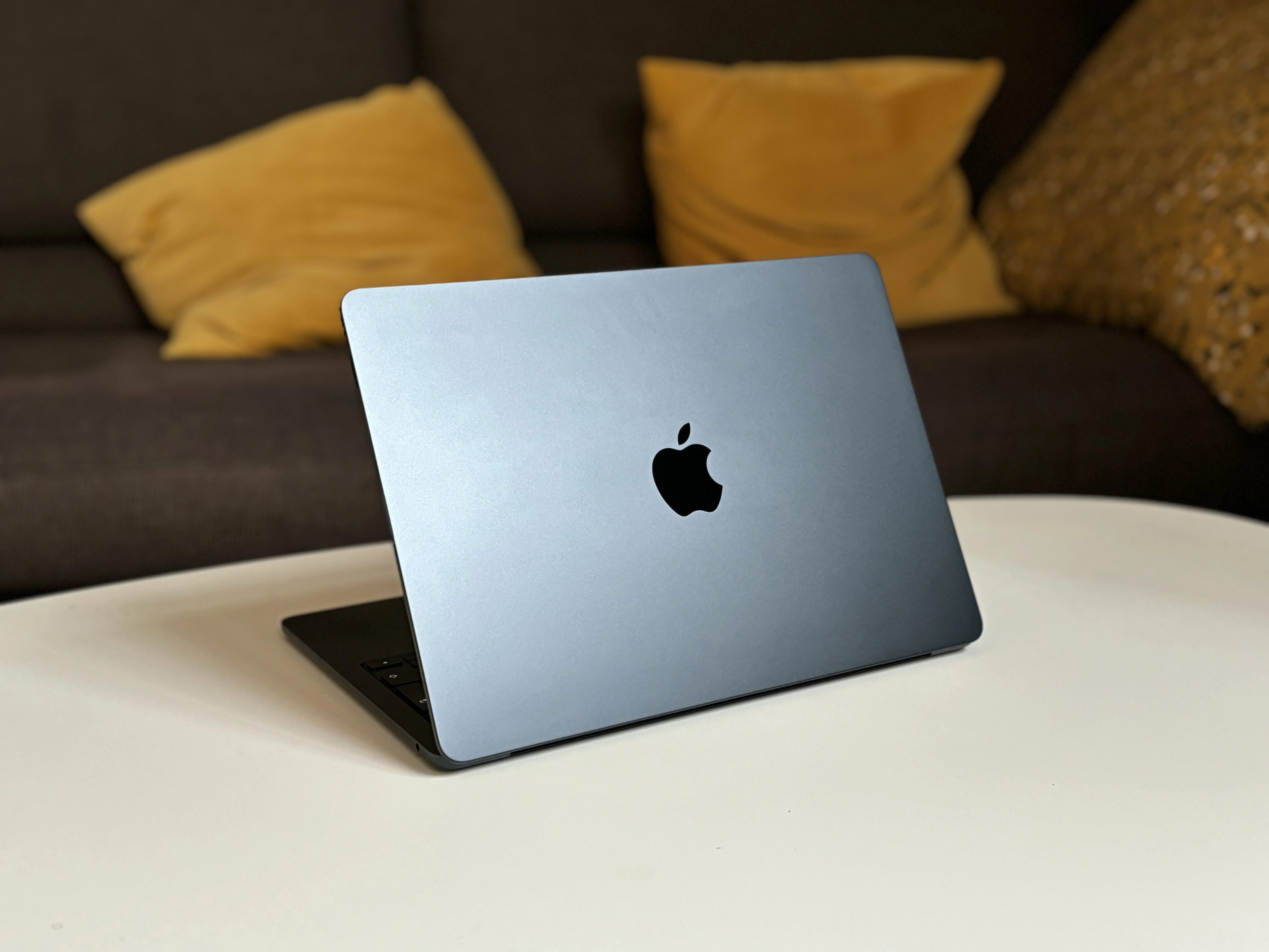 MacBook Air M2 2022